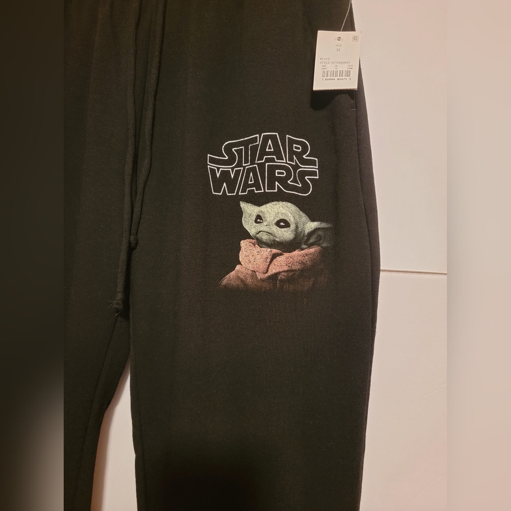 STAR WARS BABY YODA Women's Sweatpants Jogger Pants BLACK - SIZE medium NWT - Picture 2 of 4